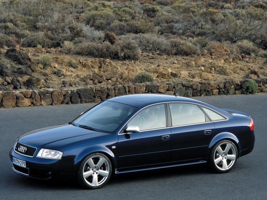  Audi RS6 Sedan (4B, C5) 2002 года  (фото 13 из 16)